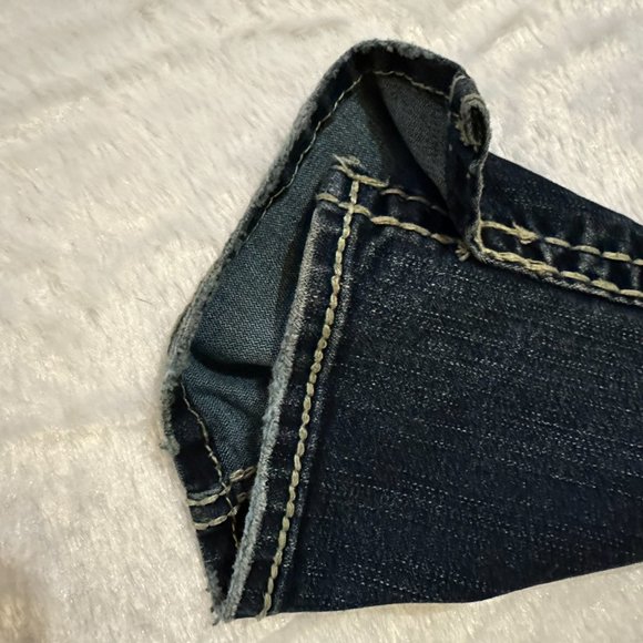 Silver denim slim bootcut jeans.  Embroidered, buttoned back pockets.  Size 24 - Picture 2 of 11